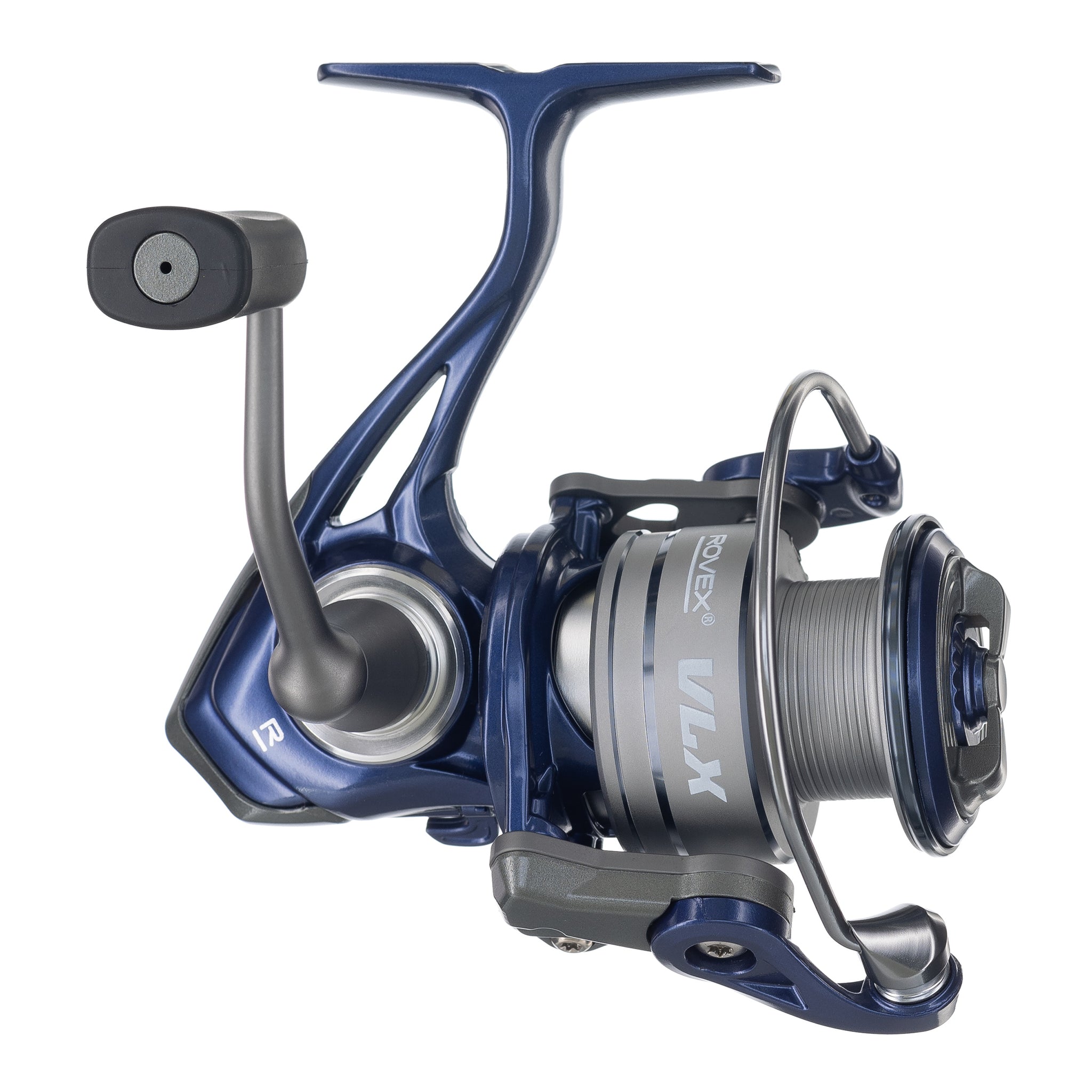 baitcasting vs open reel Spinning Reels vs Baitcasters (Which Reel Is Best In Certain Situations?)